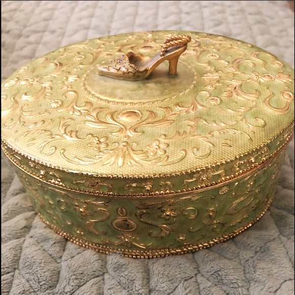 Other - 🌴SOLD on Mercari!🌴Victorian dresser jewelry box